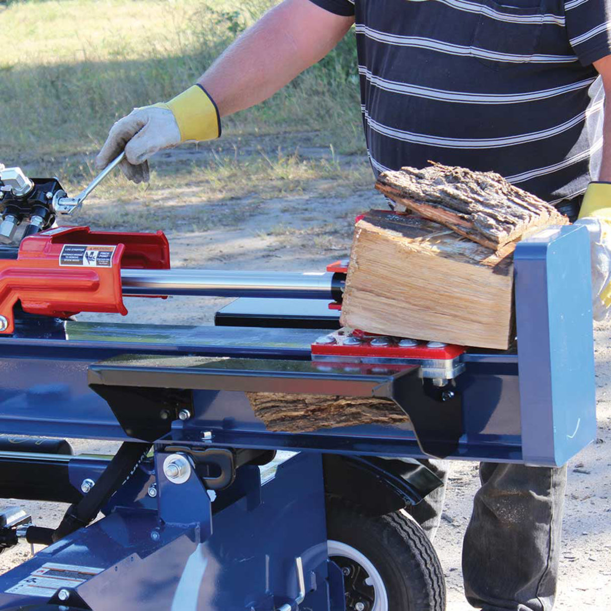 Iron & Oak BHVH2418GX 24-Ton Vertical Horizontal Log Splitter