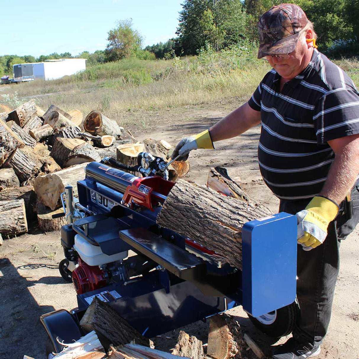 Iron & Oak BHVH3018GXT 30 Ton Vertical Horizontal Log Splitter Torsion Axle