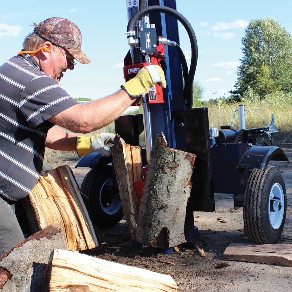 Iron & Oak BHVH2418GX 24-Ton Vertical Horizontal Log Splitter