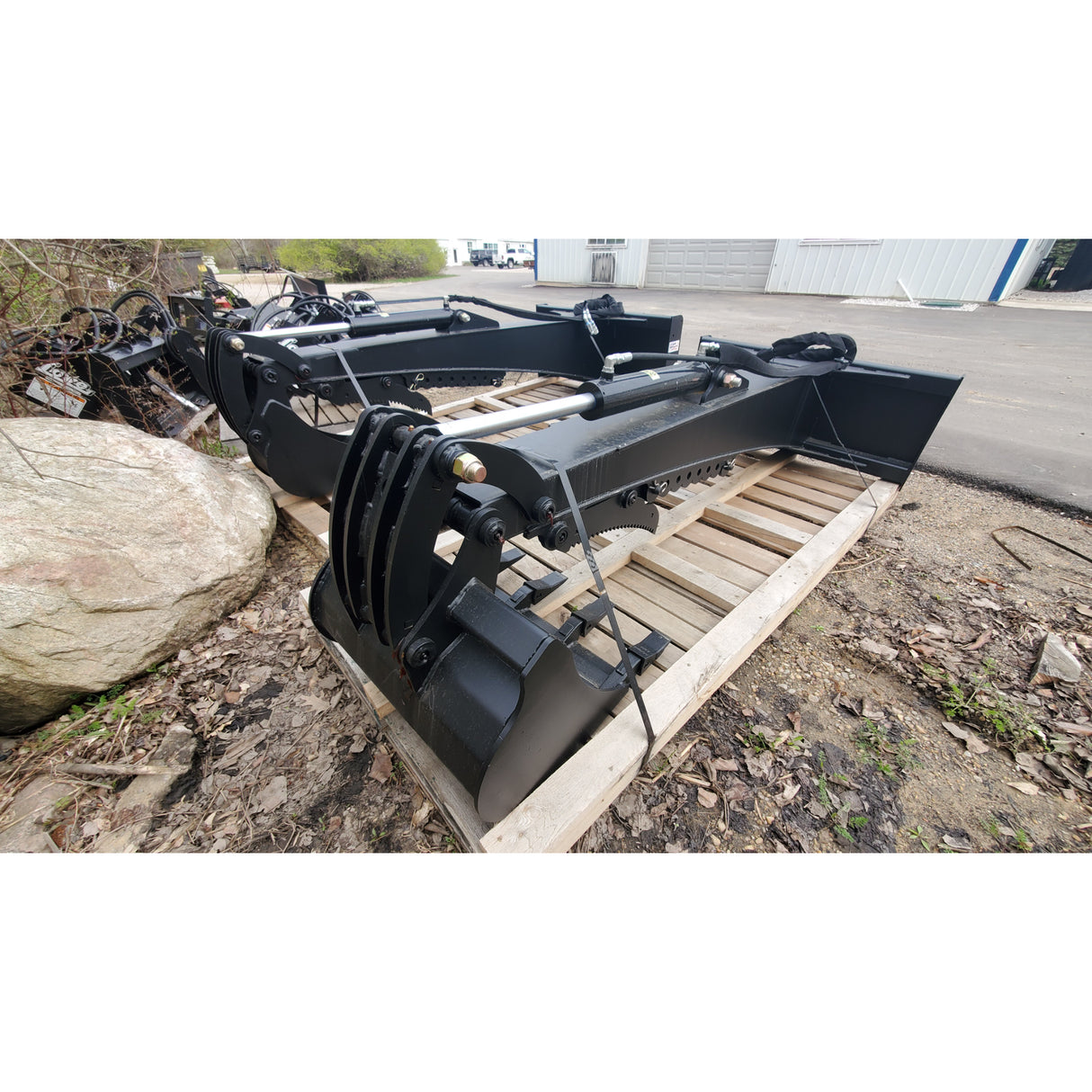 Glacier Attachments Fixed-Boom Backhoe Attachment for Skid Steers