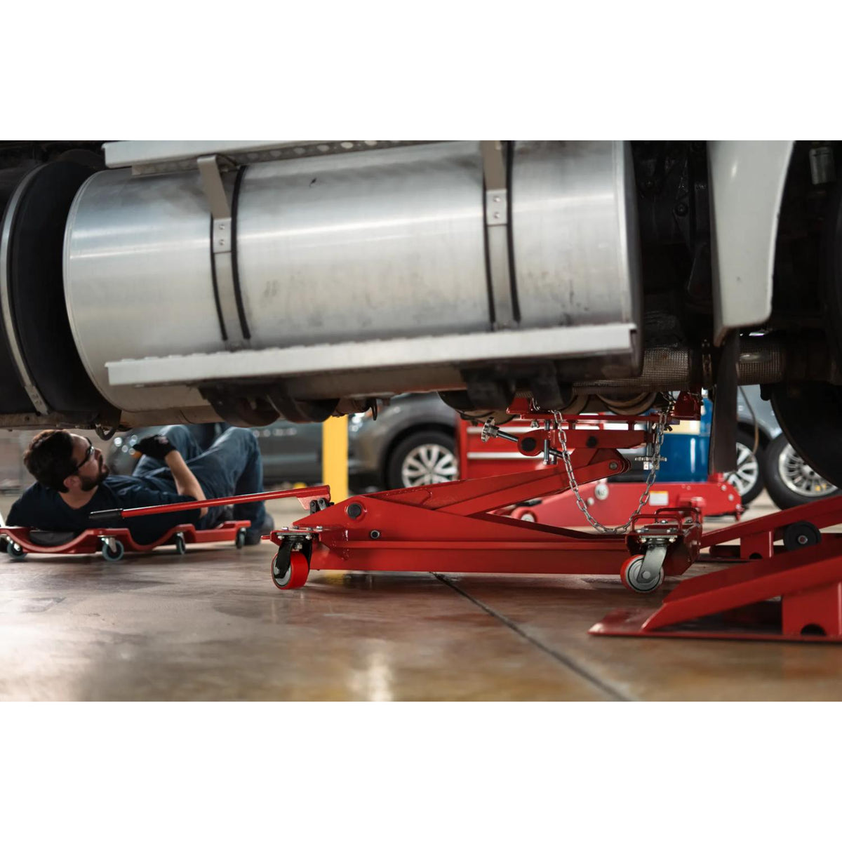AFF 4,400-lb Heavy-Duty Transmission Jack with 360° Rotating Handle