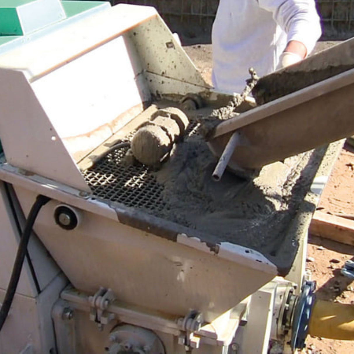 IMER Booster 20 Towable Hydraulic S Valve Concrete Pump