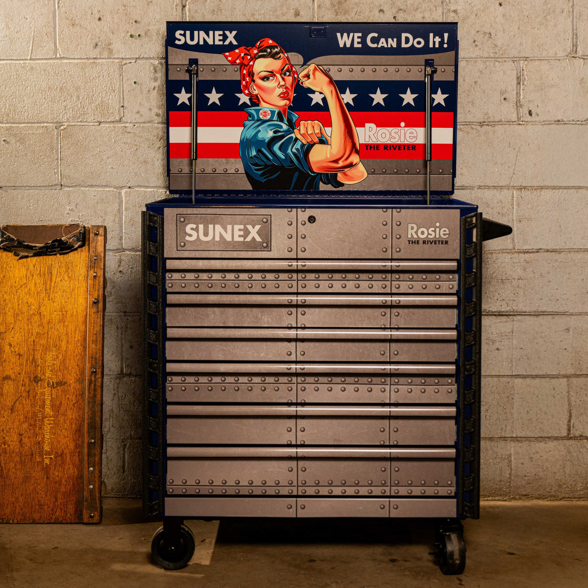 SUNEX Rosie the Riveter 39" 6-Drawer Premium Service Cart, 600 lb Capacity