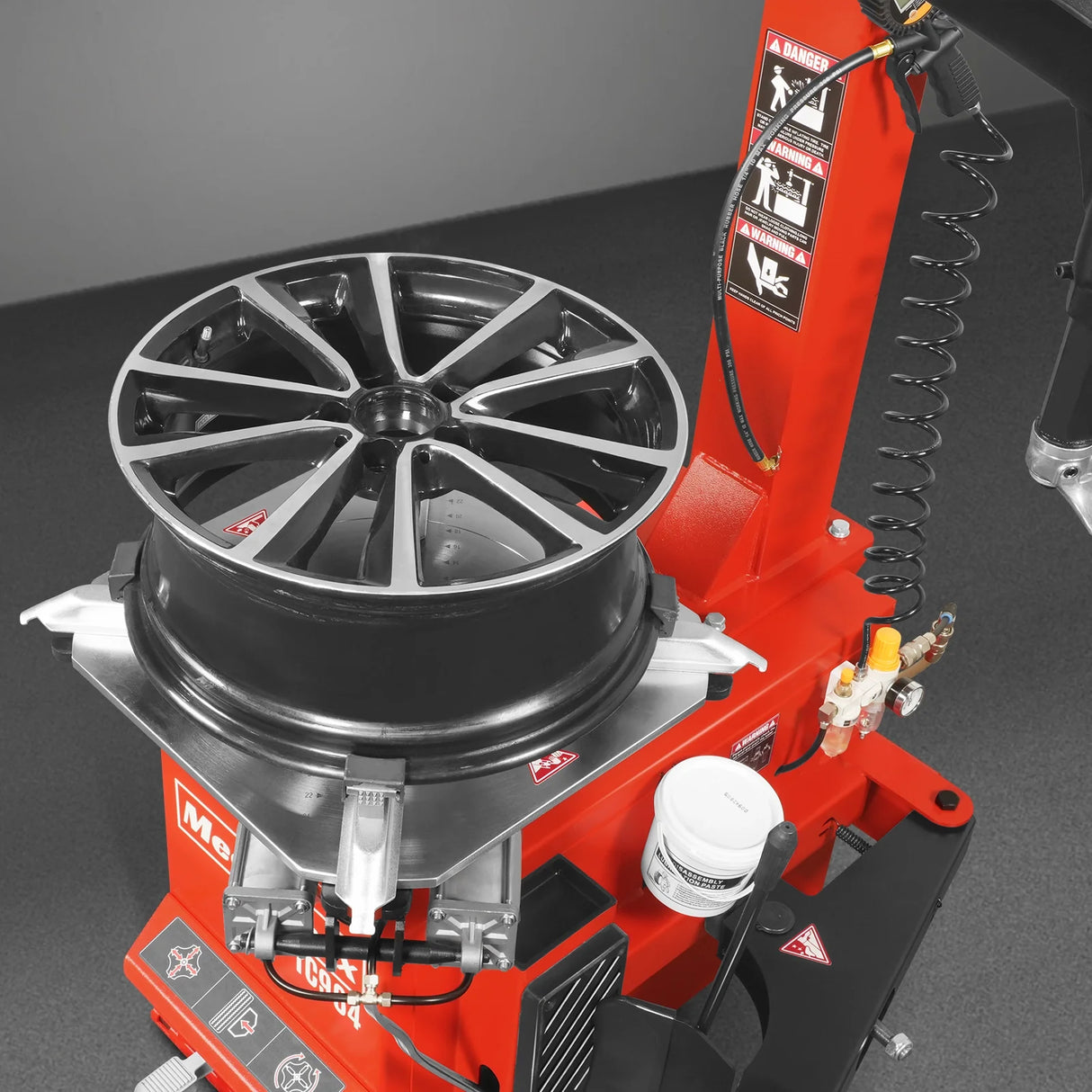 MechMaxx 24" Rim Swing Arm Tire Changer with 1.5HP Motor, TC964