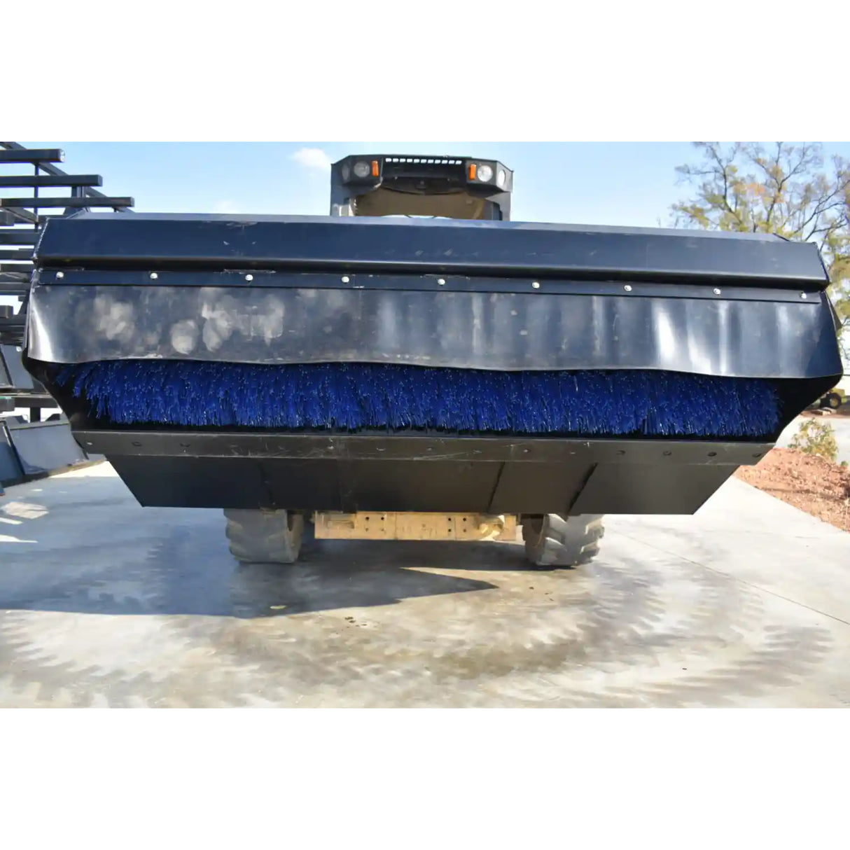 Loflin Fabrication Hydraulic Pick Up Broom