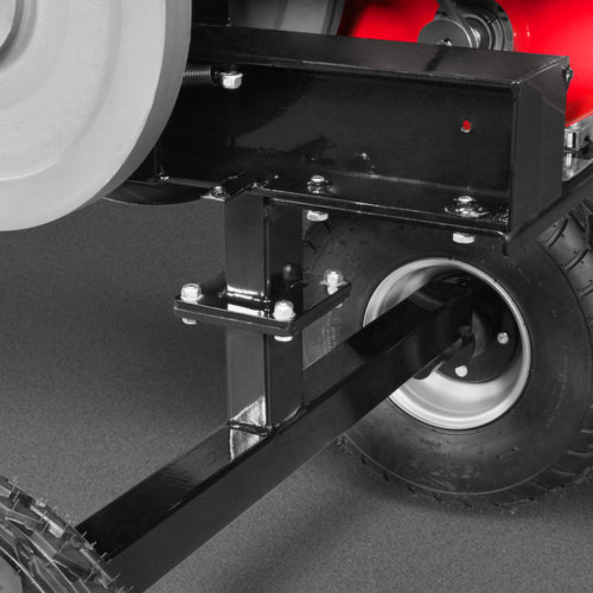MechMaxx - 34 Ton Kinetic Fast Log Splitter with 7 HP Ducar Gasoline Engine, 28” Log Capacity, 3-Second Cycle Time KT34