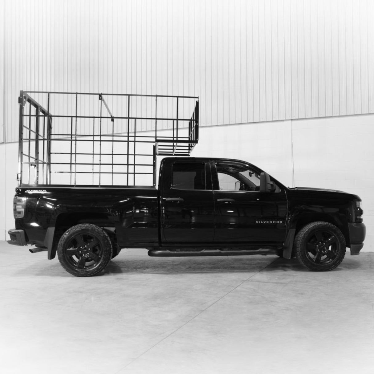 Martins Industries Xpeditor M-100 Pickup Truck Tire Cage (MPTX-100) – Tire Transport Cage for 6.5′ & 8′ Pickup Beds, Hauls up to 100 Tires, No-Drill Install