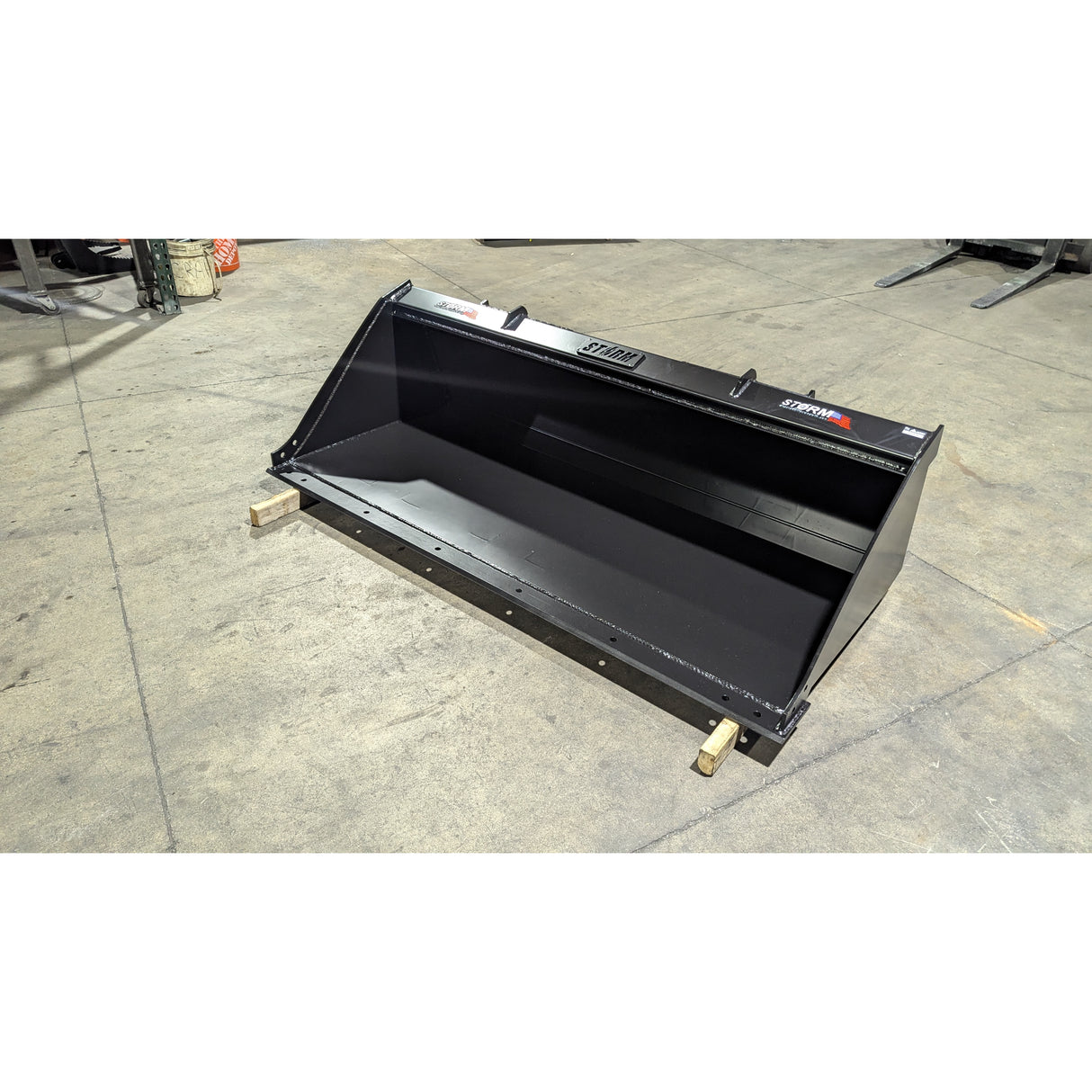 Glacier - Storm Skid Steer General Purpose Material Bucket