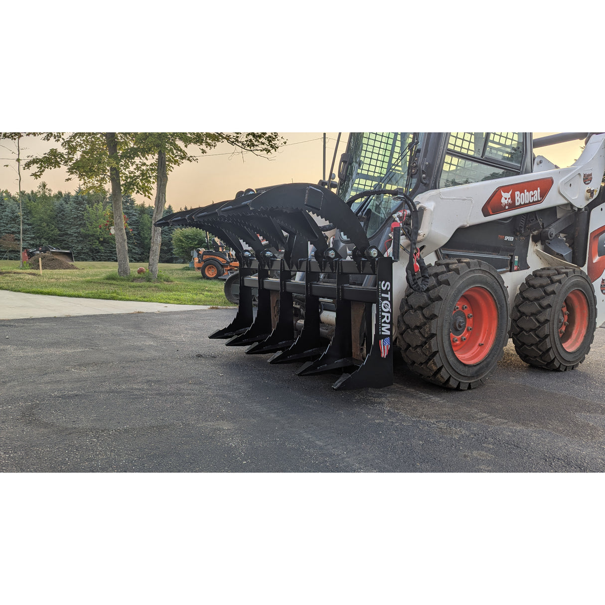 Glacier Attachments - Storm 60" Rake/Brush Grapple (1 Cylinder)