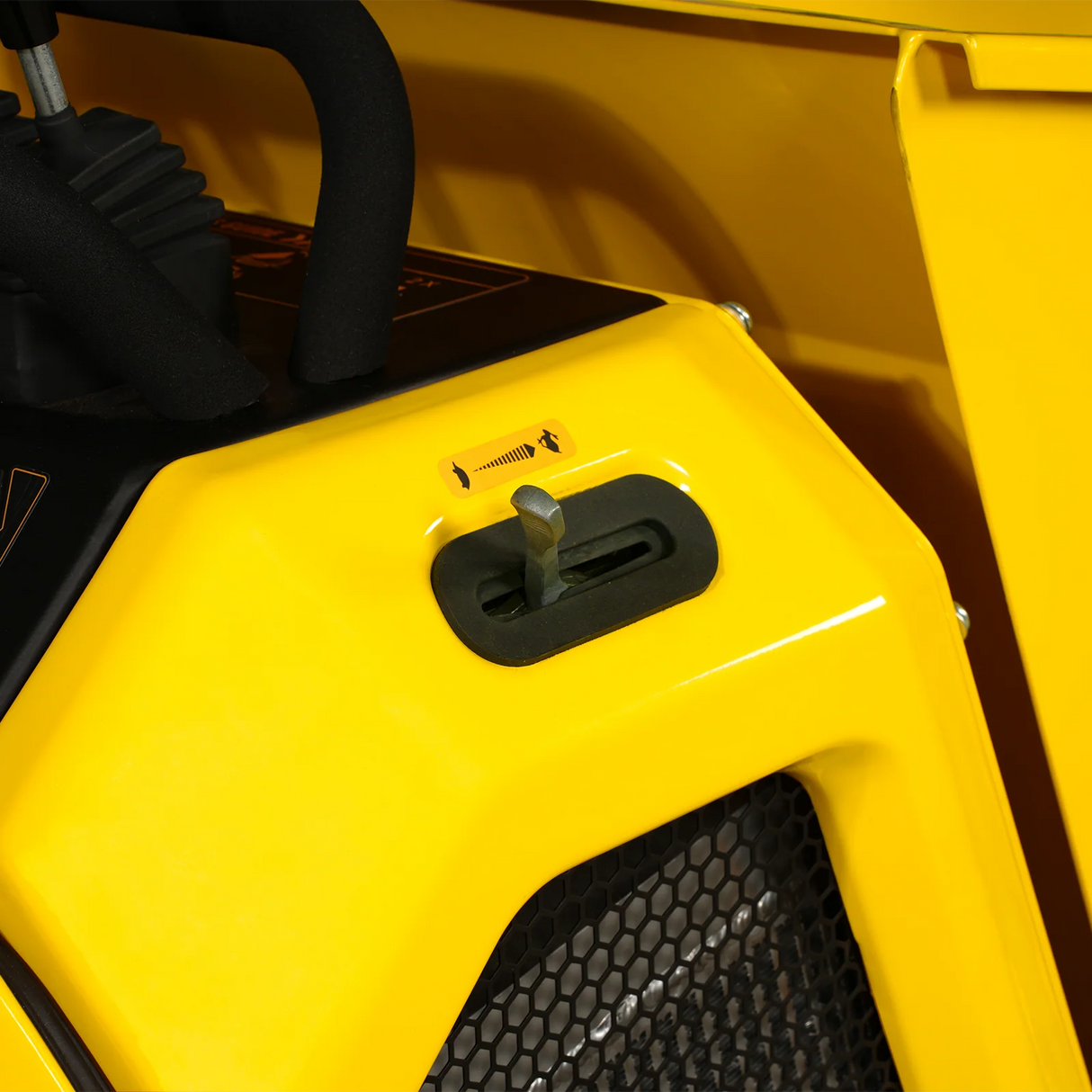 MechMaxx 1800lb 420cc Stand-On Hydraulic Track Dumper, Self-Loading, T80