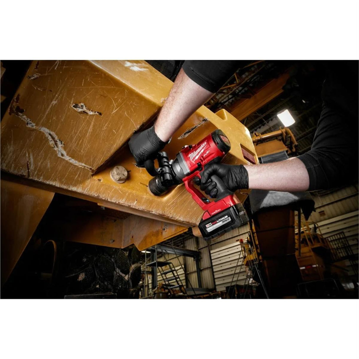 Milwaukee M18 FUEL 1inch High Torque Impact Wrench with ONE-KEY Kit