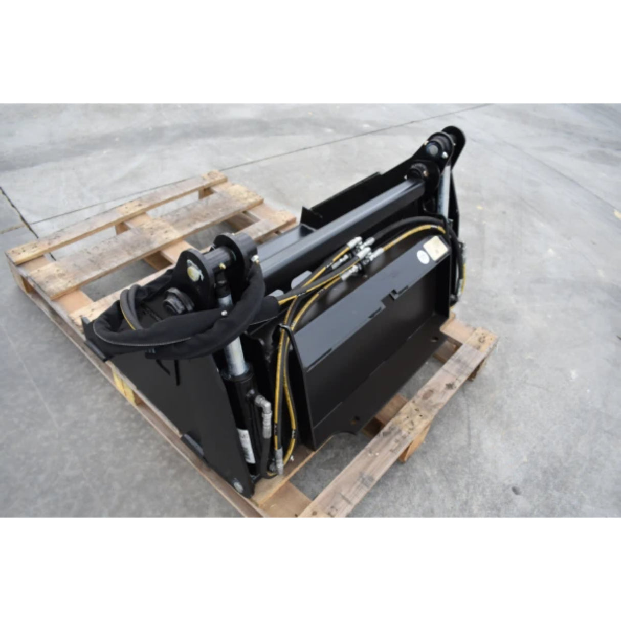 Loflin Fabrication Mini Skid Steer & Compact Tractor 4-in-1 Bucket