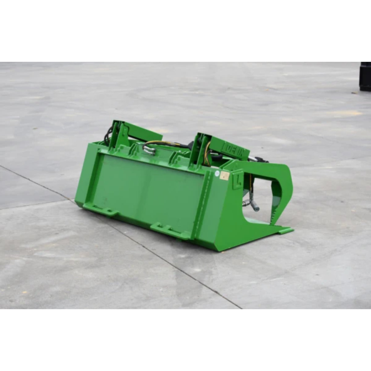 Loflin Fabrication Compact Tractor Grapple Bucket