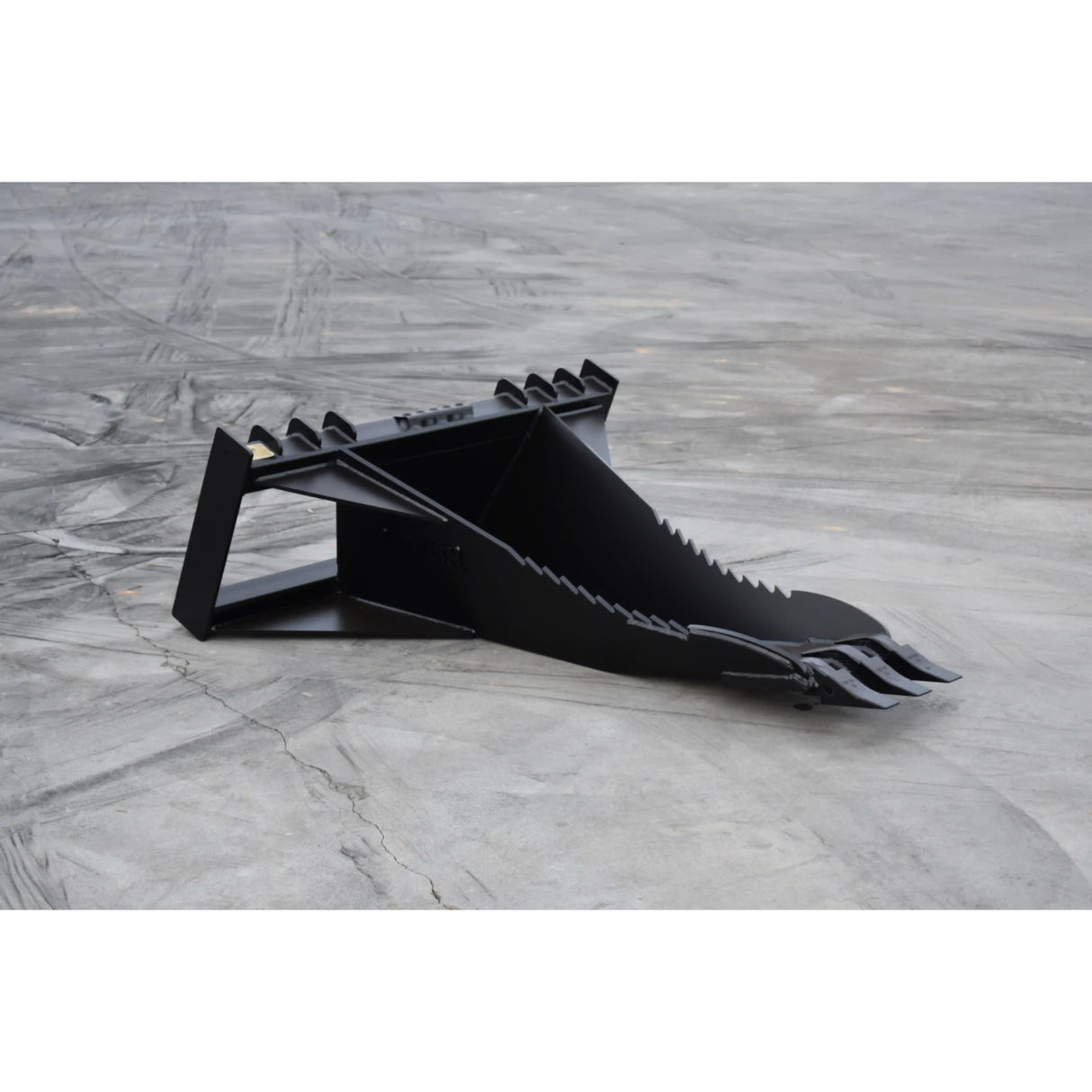 Loflin Fabrication Skid Steer Stump Bucket