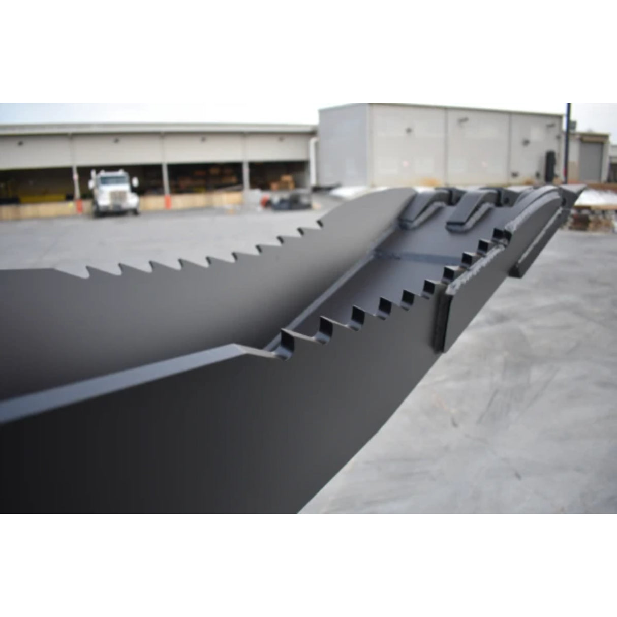 Loflin Fabrication Skid Steer Stump Bucket