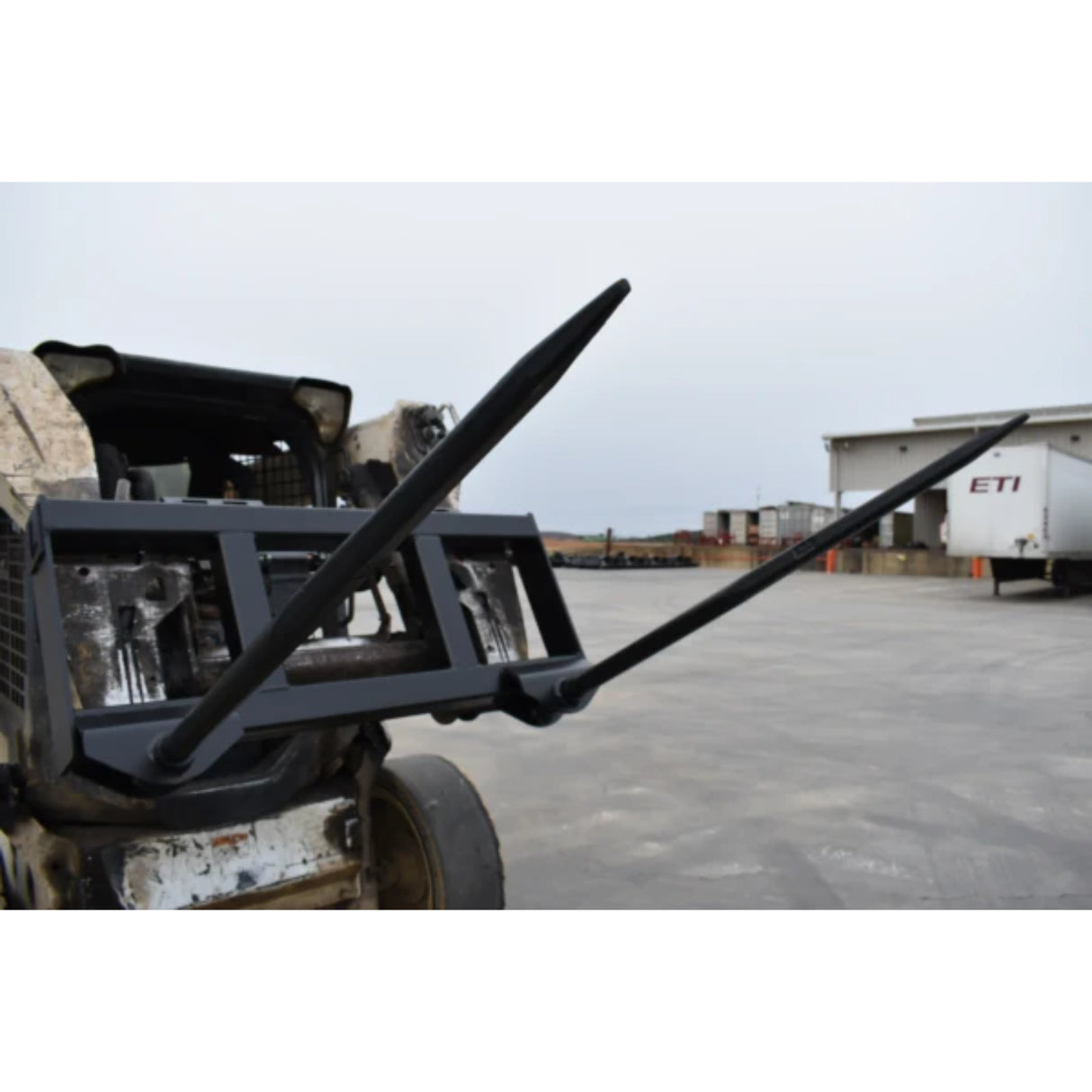 Loflin Fabrication Double Bottom Hay Spear
