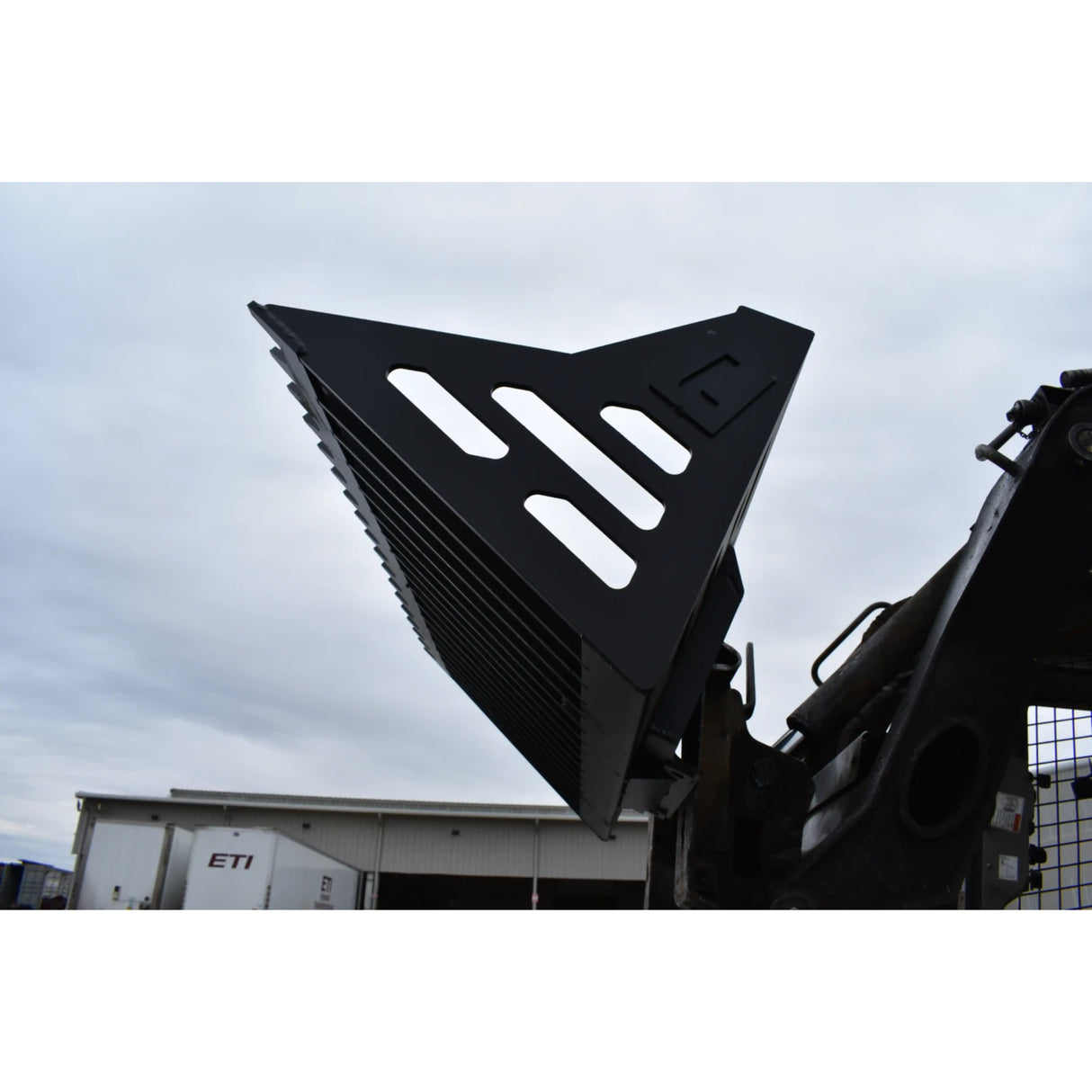 Loflin Fabrication Mini Skid Steer & Compact Tractor Rock Bucket