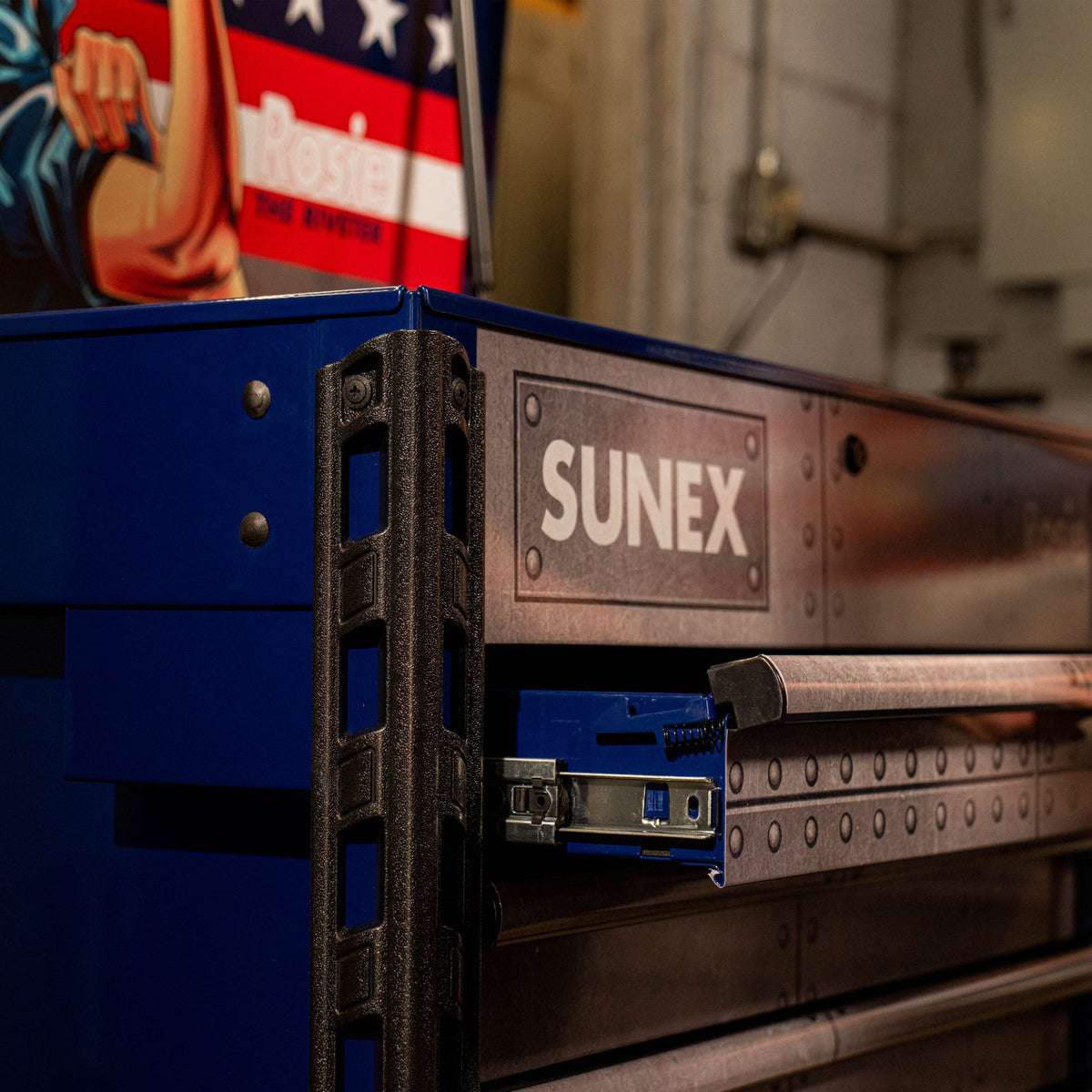 SUNEX Rosie the Riveter 39" 6-Drawer Premium Service Cart, 600 lb Capacity