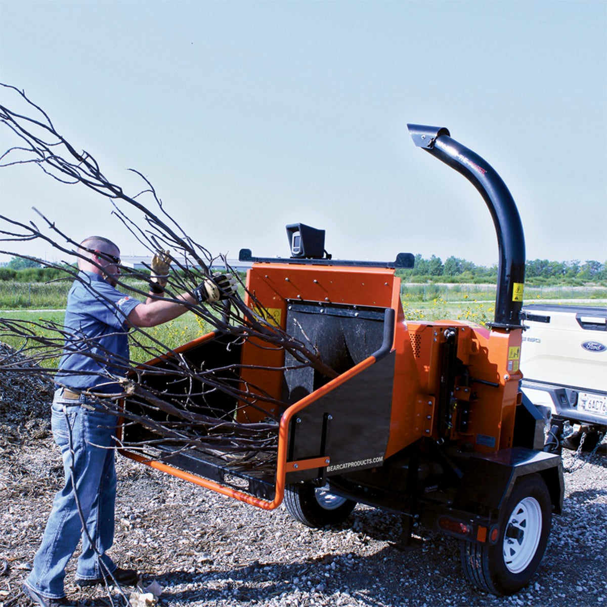 Bear Cat CH6627H 6 In. Towable Chipper | 23 HP Vanguard Hydraulic Feed