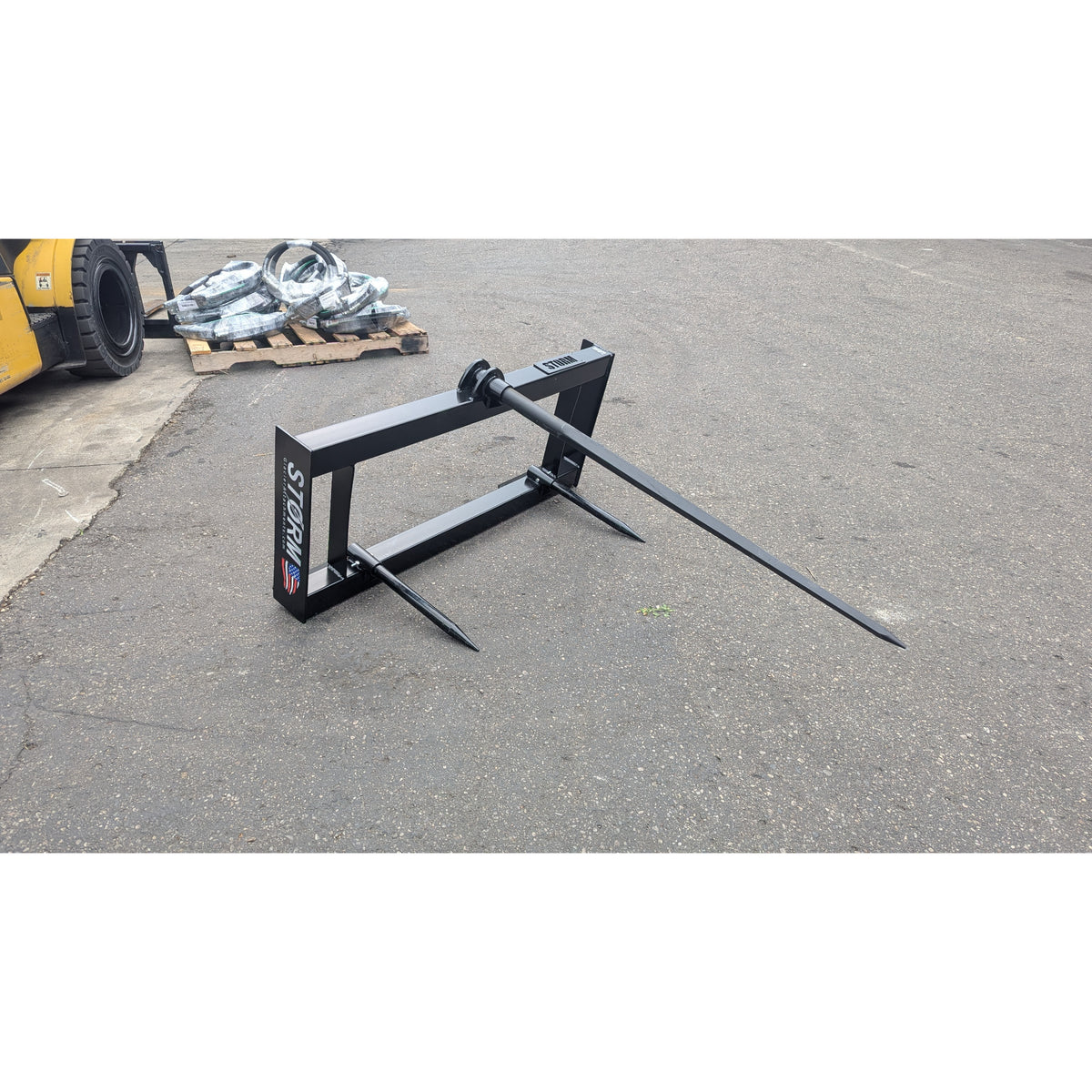 Glacier Attachments Storm Single Hay/Bale Spear