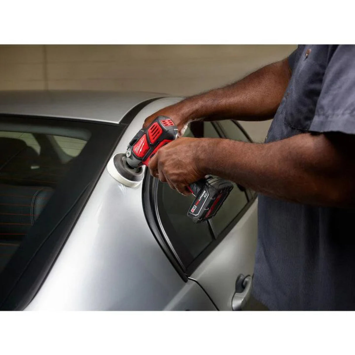 Milwaukee M12 12 Volt Lithium-Ion Cordless Variable Speed Polisher/Sander (Bare Tool)