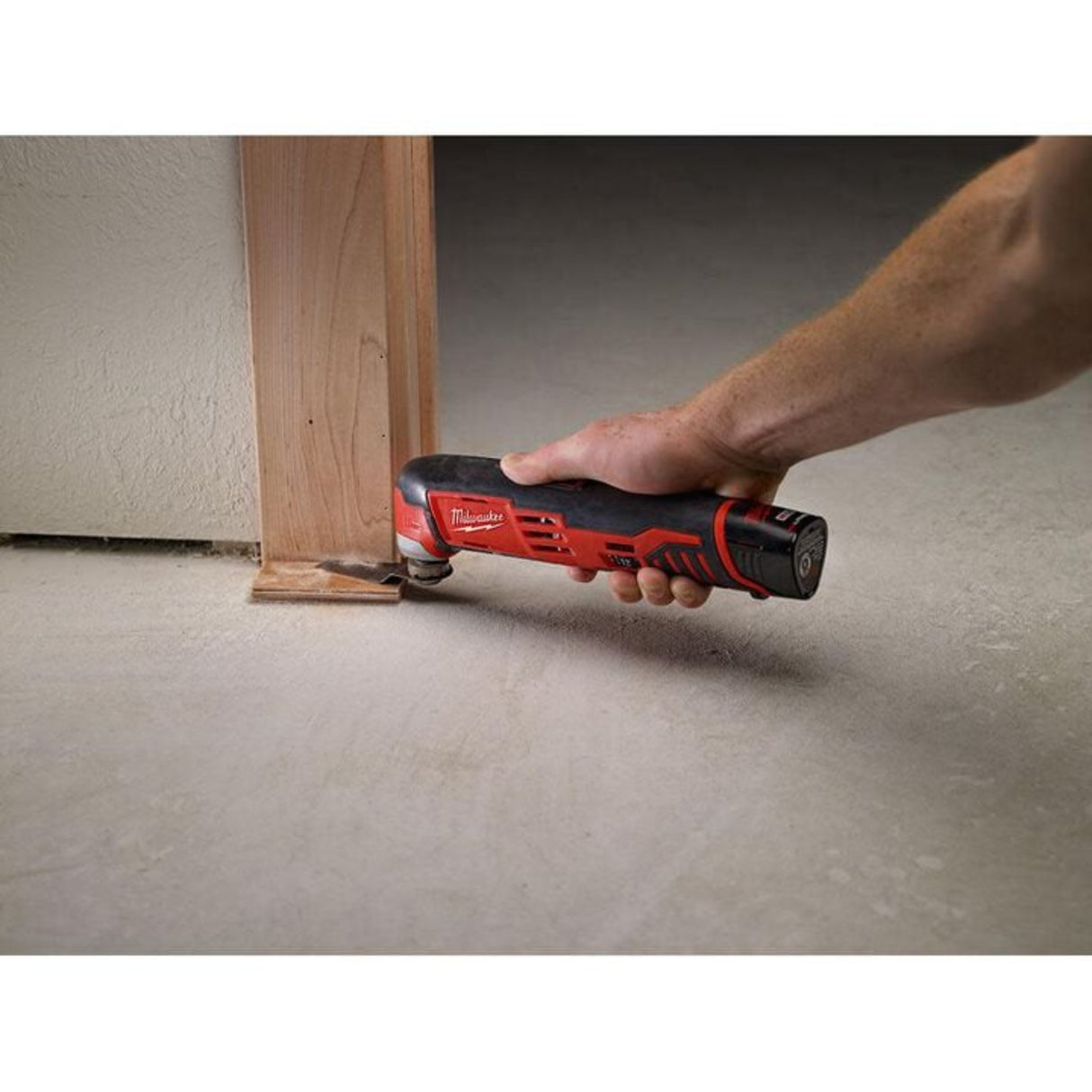 Milwaukee M12 Cordless Lithium Ion Multi Tool (Bare Tool)