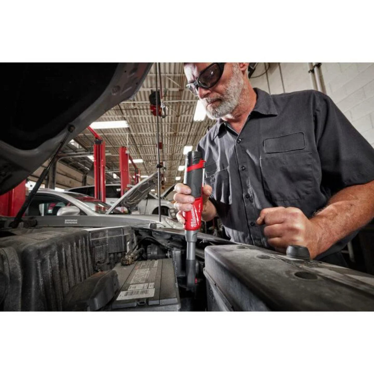Milwaukee M12 FUEL 1/4inch Extended Reach High Speed Ratchet (Bare Tool)