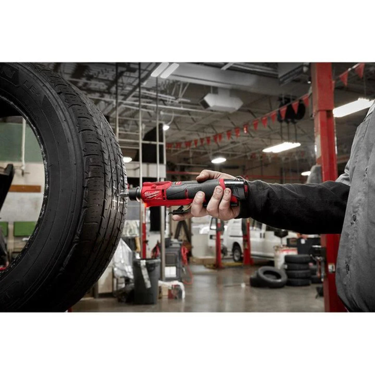 Milwaukee M12 FUEL Tire Buffer Low Speed (Bare Tool)