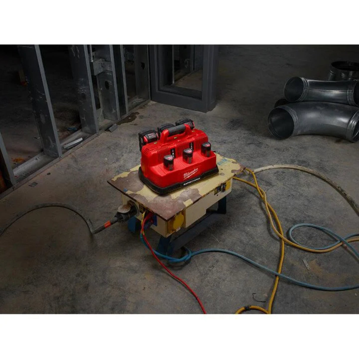 Milwaukee M18 & M12 Rapid Charge Station