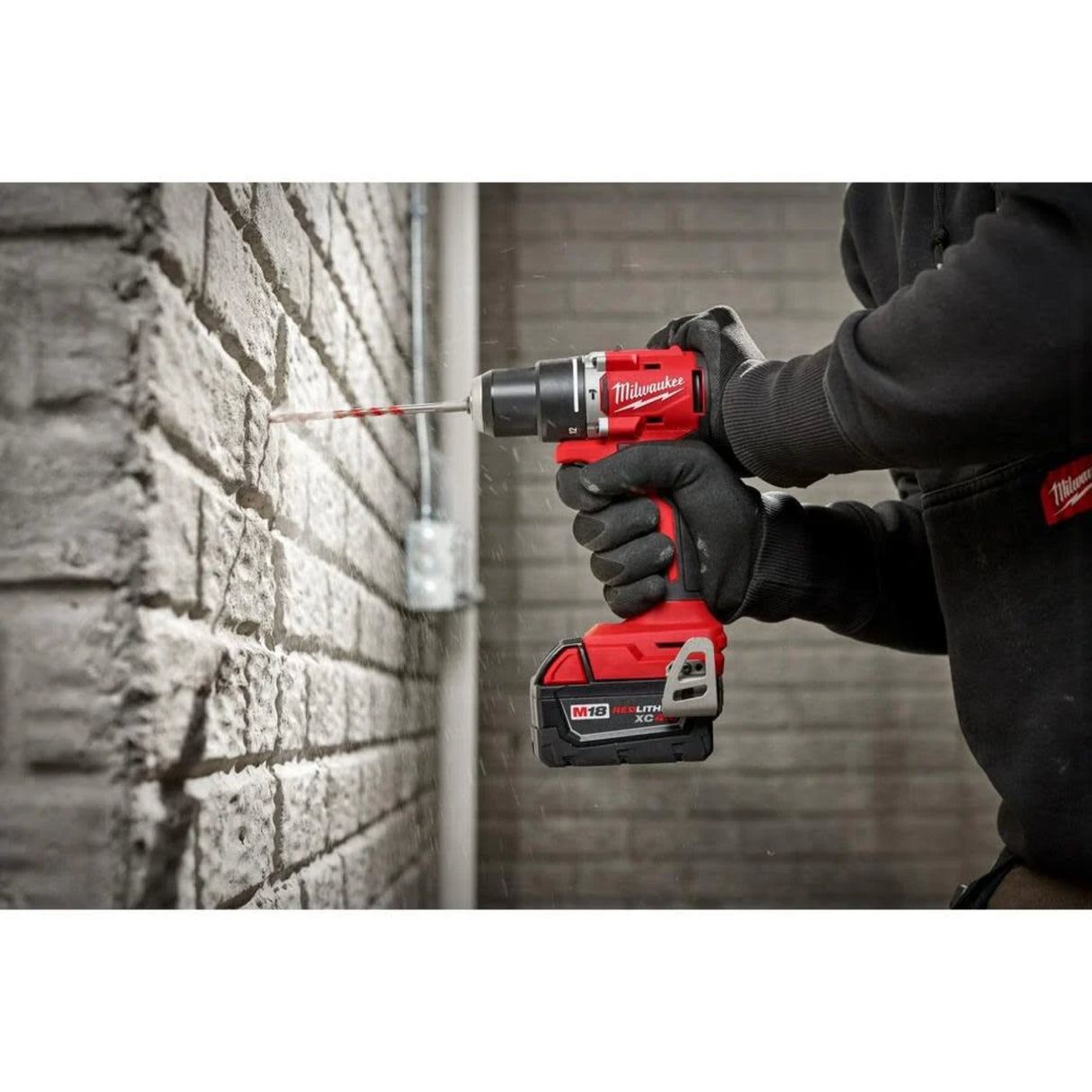 Milwaukee M18 Compact 1/2 in Hammer Drill/Driver (Bare Tool)