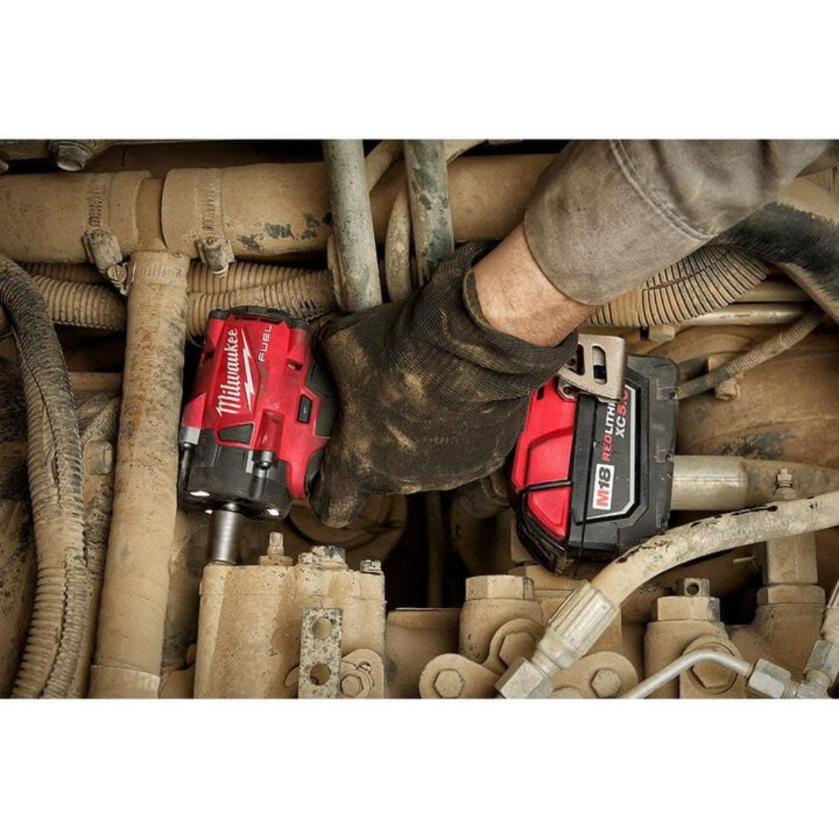 Milwaukee M18 FUEL 1/2 Compact Impact Wrench with Pin Detent (Bare Tool)