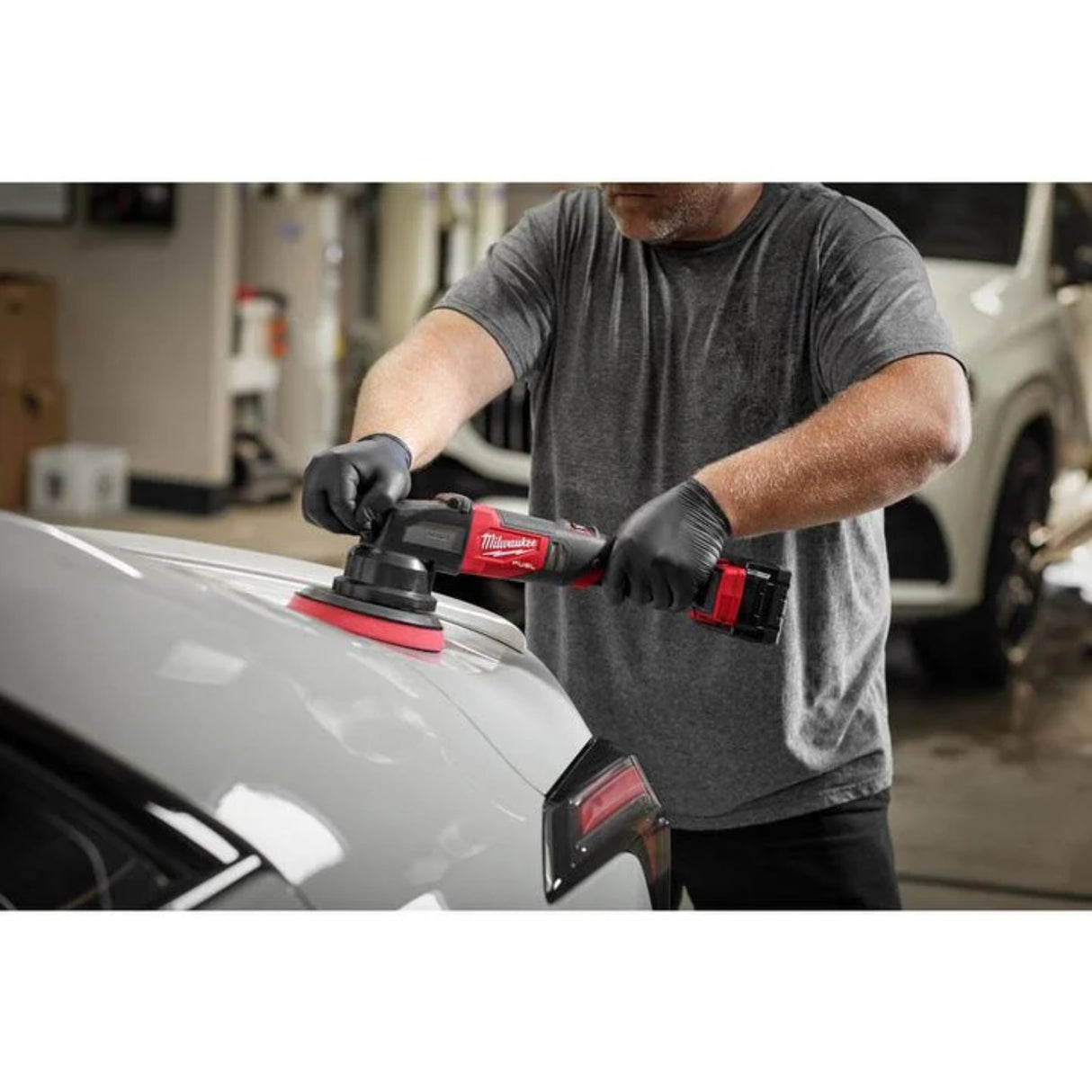 Milwaukee M18 FUEL 21mm Random Orbital Polisher Kit
