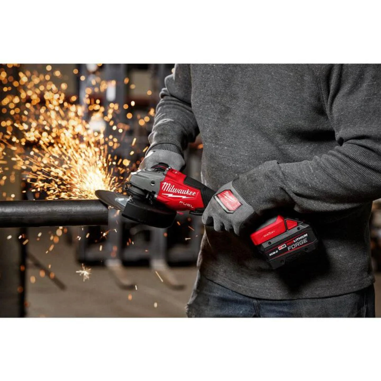 Milwaukee M18 FUEL 7 Inch Variable Speed Braking Grinder (Bare Tool)