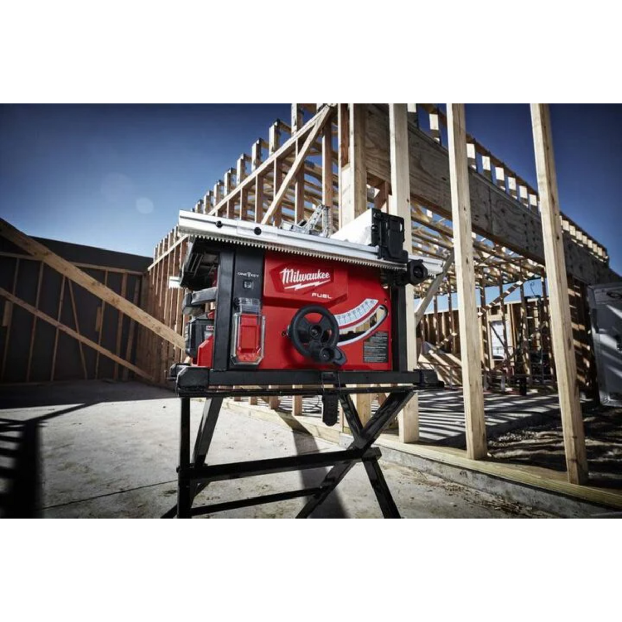 Milwaukee M18 FUEL 8-1/4 in. Table Saw with ONE-KEY Kit