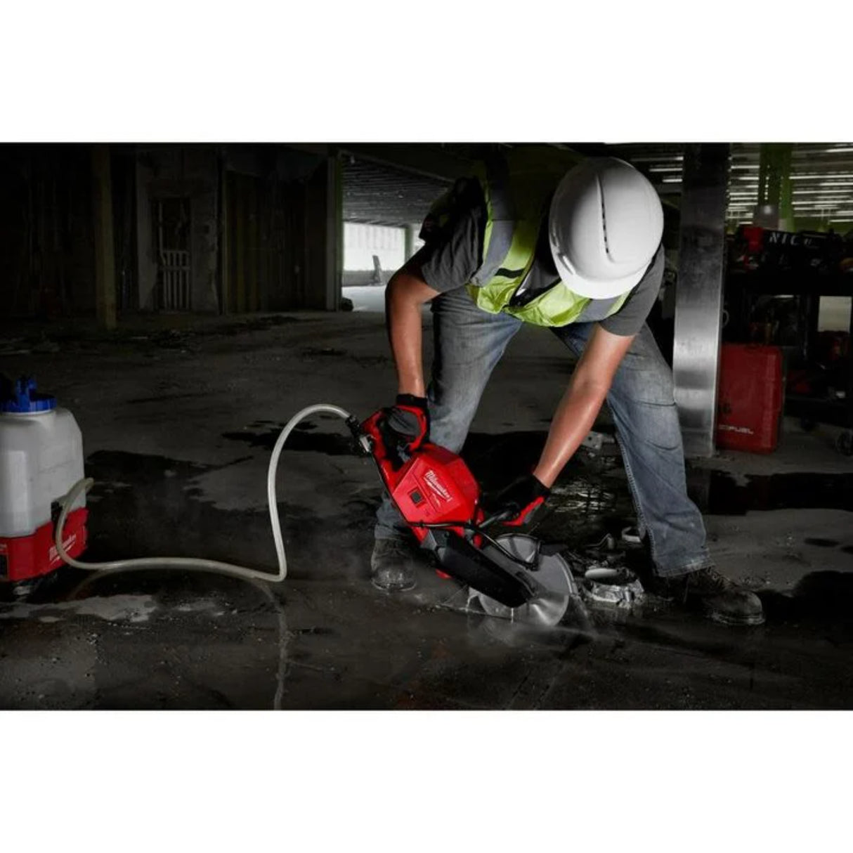 Milwaukee M18 FUEL 9inch Cut-Off Saw with ONE-KEY (Bare Tool)
