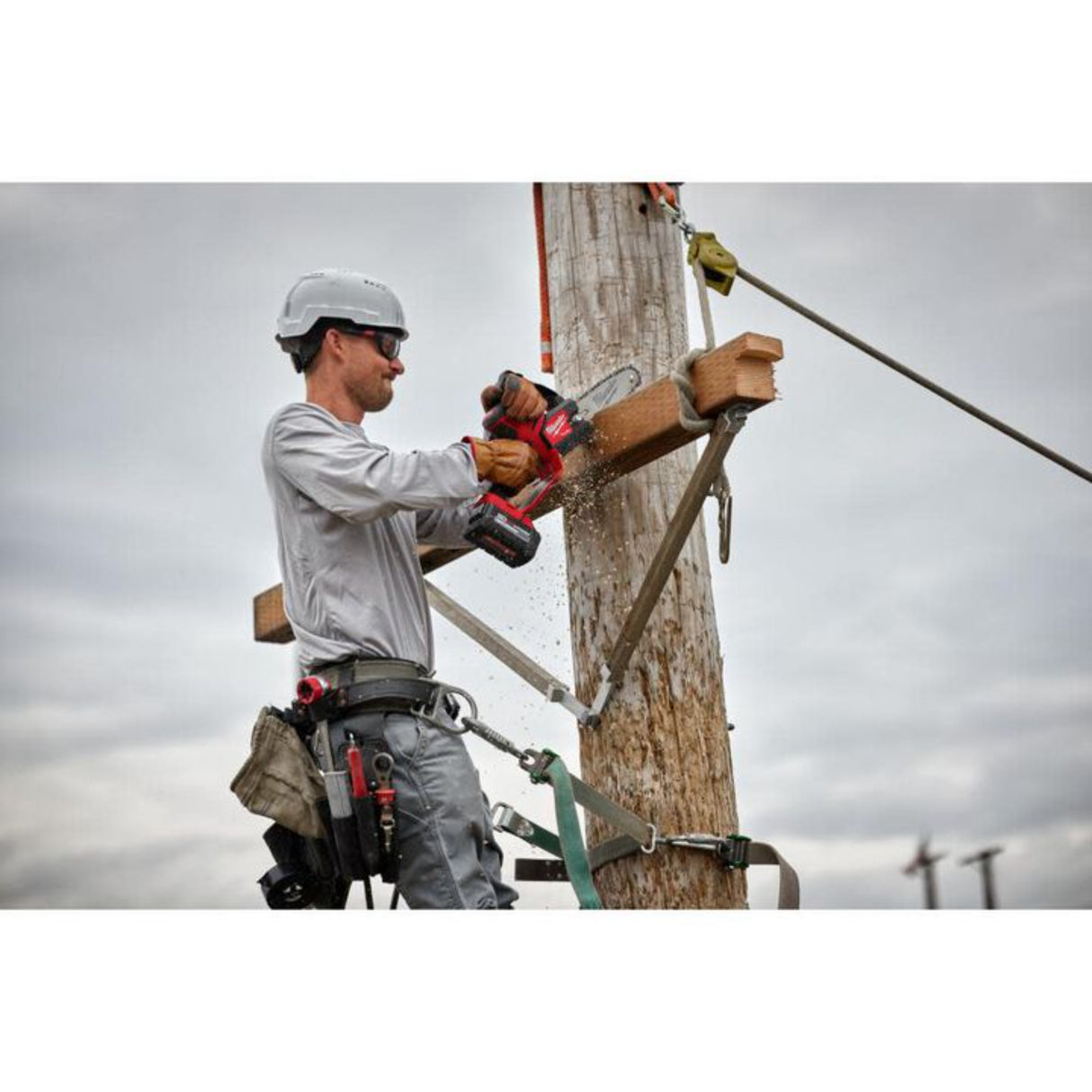 Milwaukee M18 FUEL Hatchet 8 Inch Pruning Saw (Bare Tool)