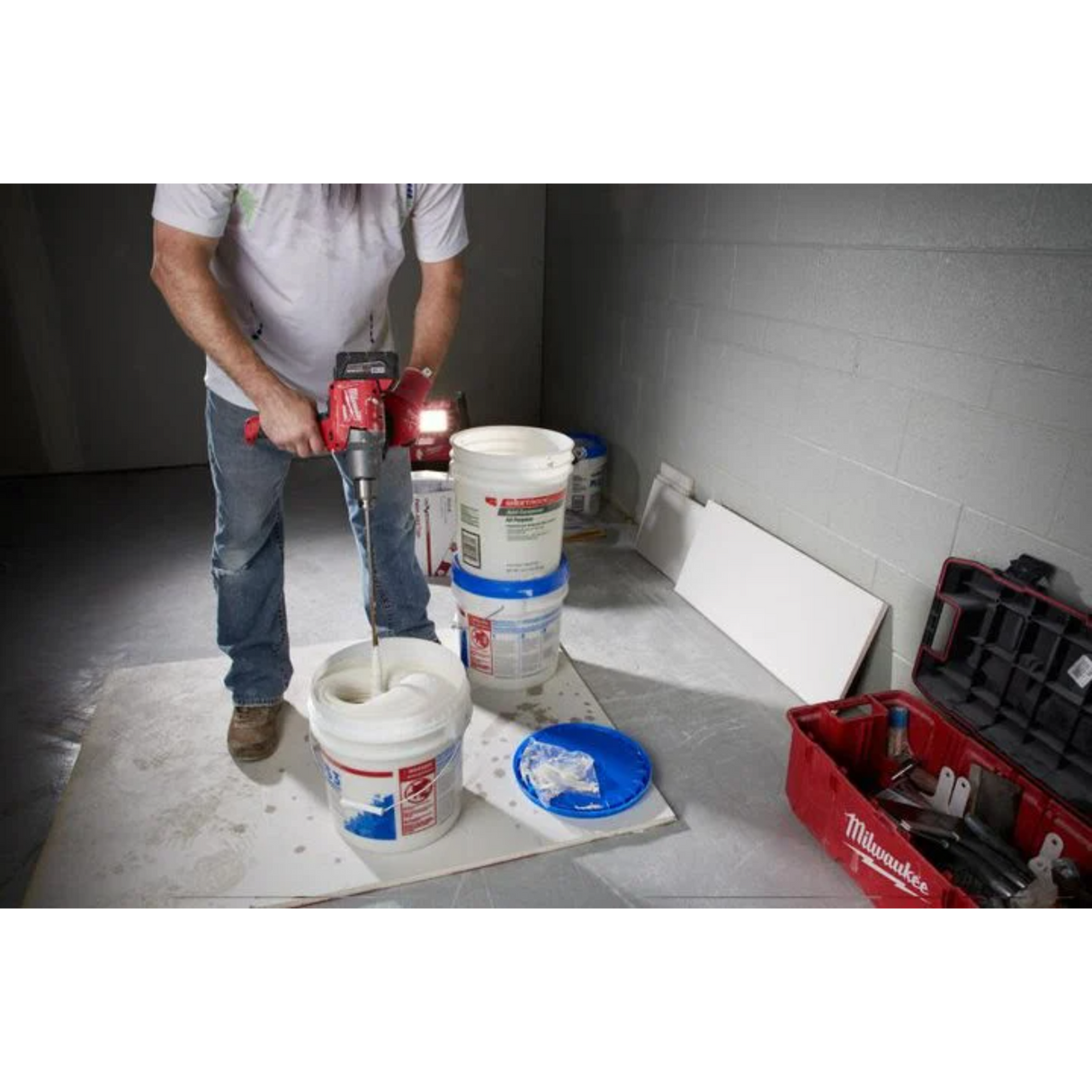 Milwaukee M18 FUEL Mud Mixer with 180 Degree Handle (Bare Tool)