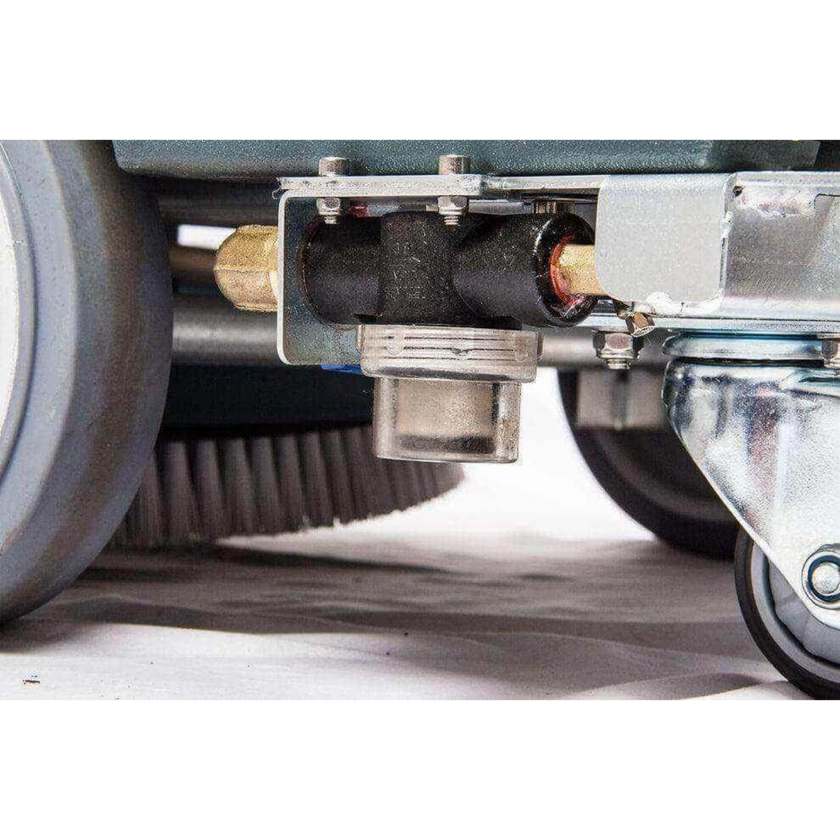 Sunmax RT50 22" Battery-Powered Walk-Behind Floor Scrubber with 14.5-Gal Recovery Tank