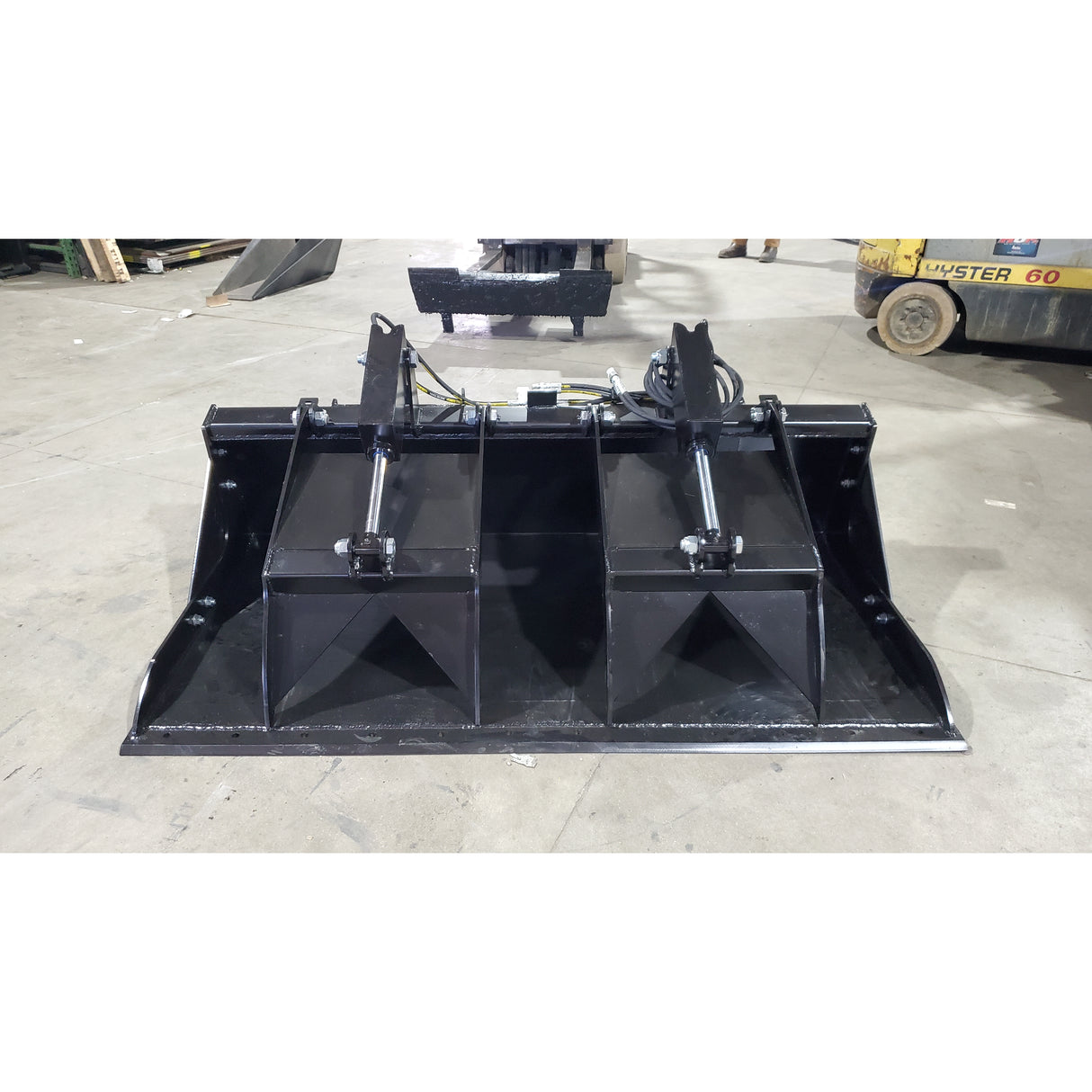Glacier Attachments - Storm 72" HD Grapple Bucket