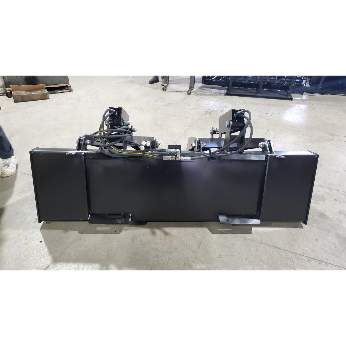Glacier Attachments - Storm 72" HD Grapple Bucket