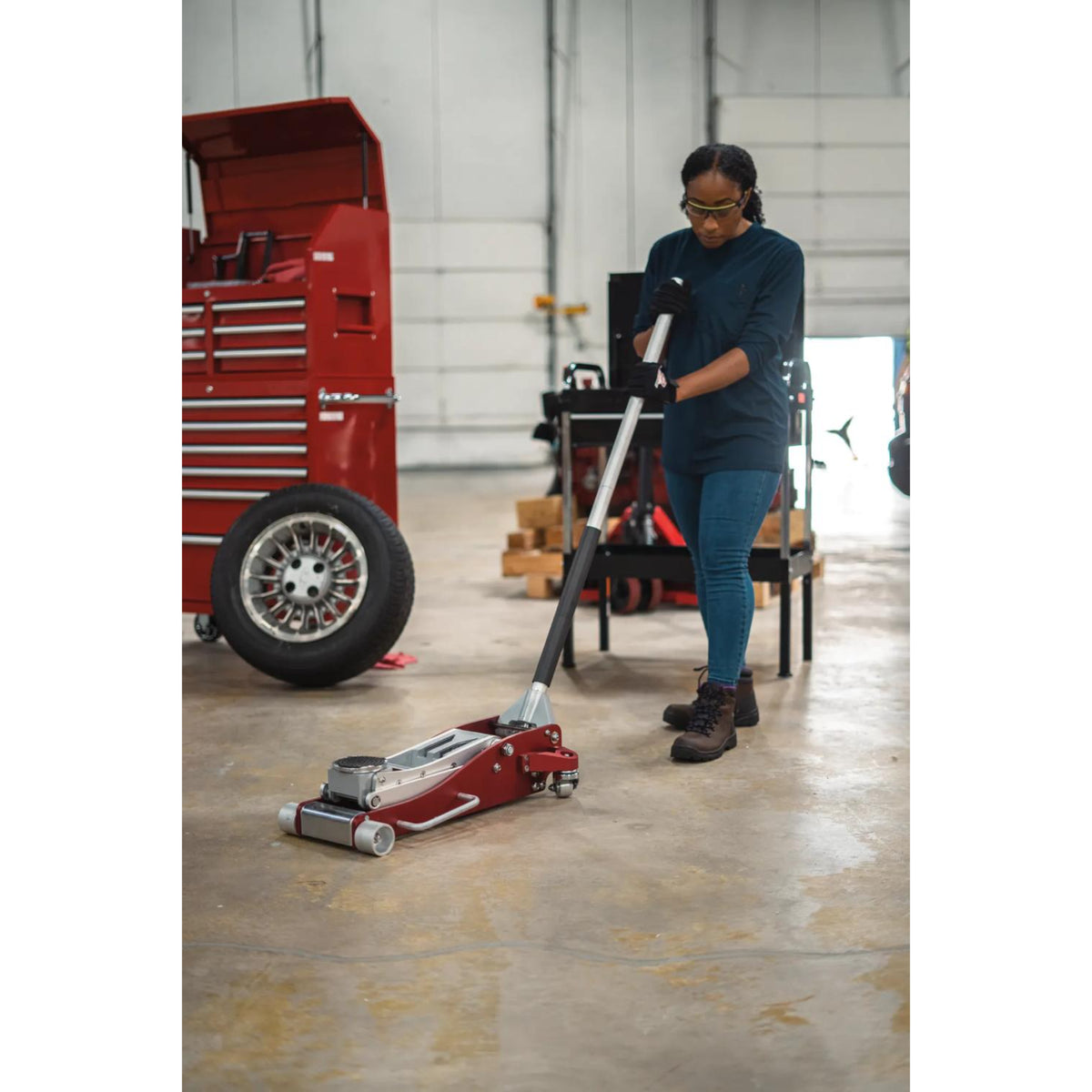 AFF 3-Ton Lightweight Anodized Aluminum Floor Jack with Twin Hydraulics