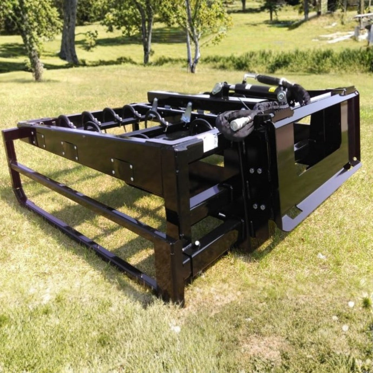 Top Dog Attachments 6-Pack Bale Accumulator Grapple