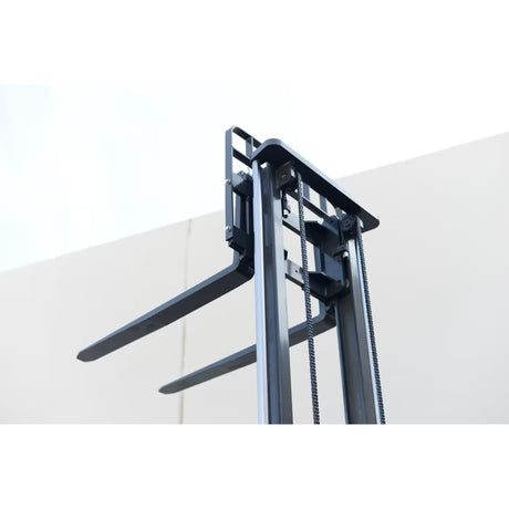 GNT G40BC-Li Full Powered Lithium Straddle Stacker