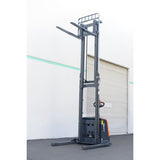 GNT G40BC-Li Full Powered Lithium Straddle Stacker