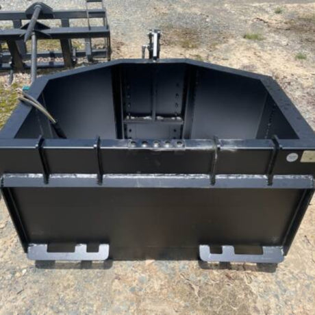 Loflin Fabrication Skid Steer Hydraulic Concrete Bucket