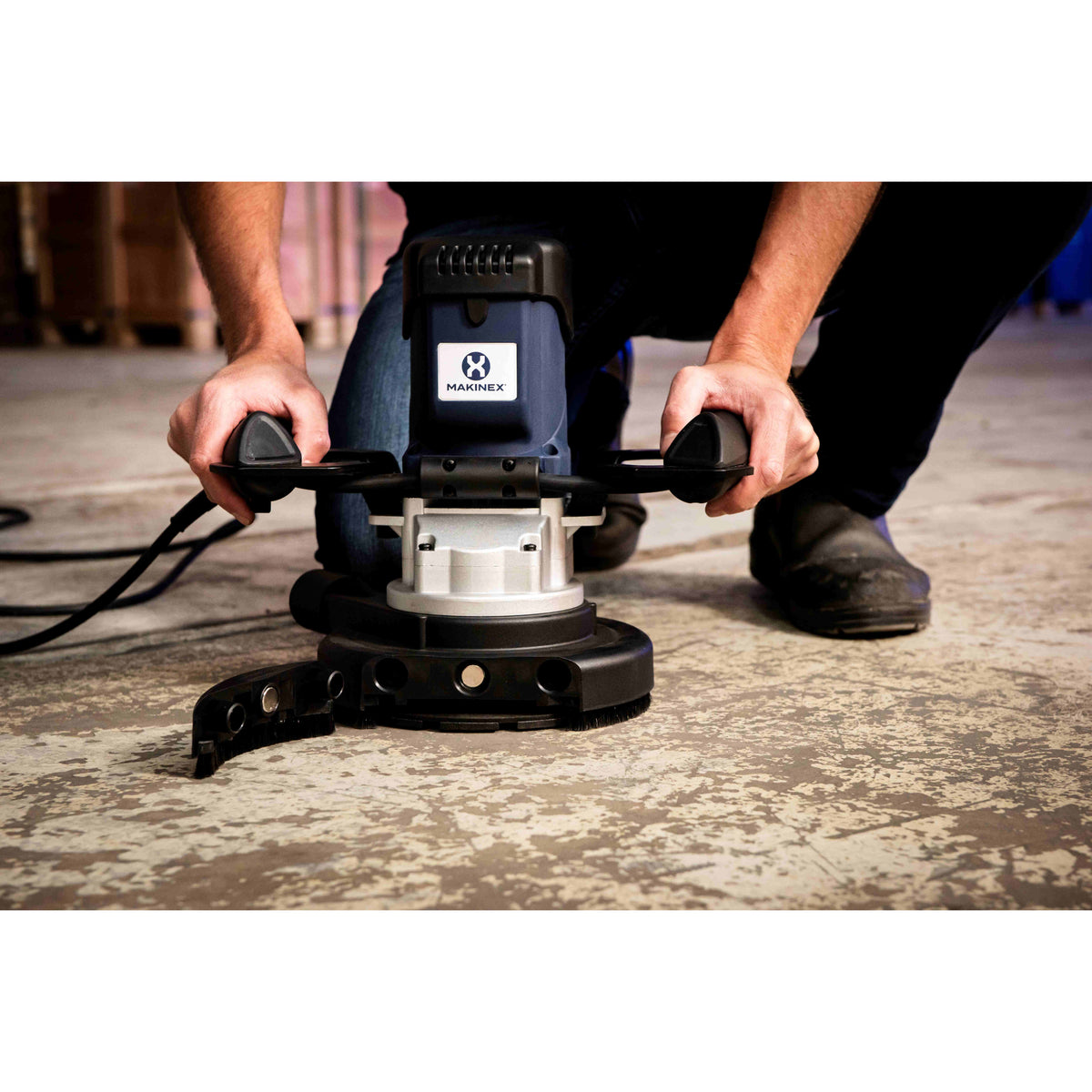 Makinex CG-2050 Handheld Concrete Grinder, 7" Disc, 110V/17A