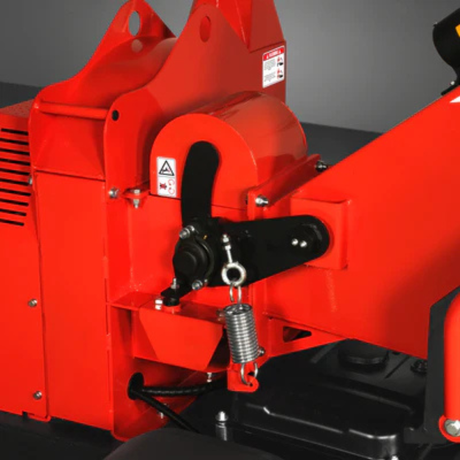 MechMaxx - 25HP 750cc ZONSEN Twin Cylinder Gas Powered 7” Hydraulic Feed Wood Chipper, Highway Towable DCH7
