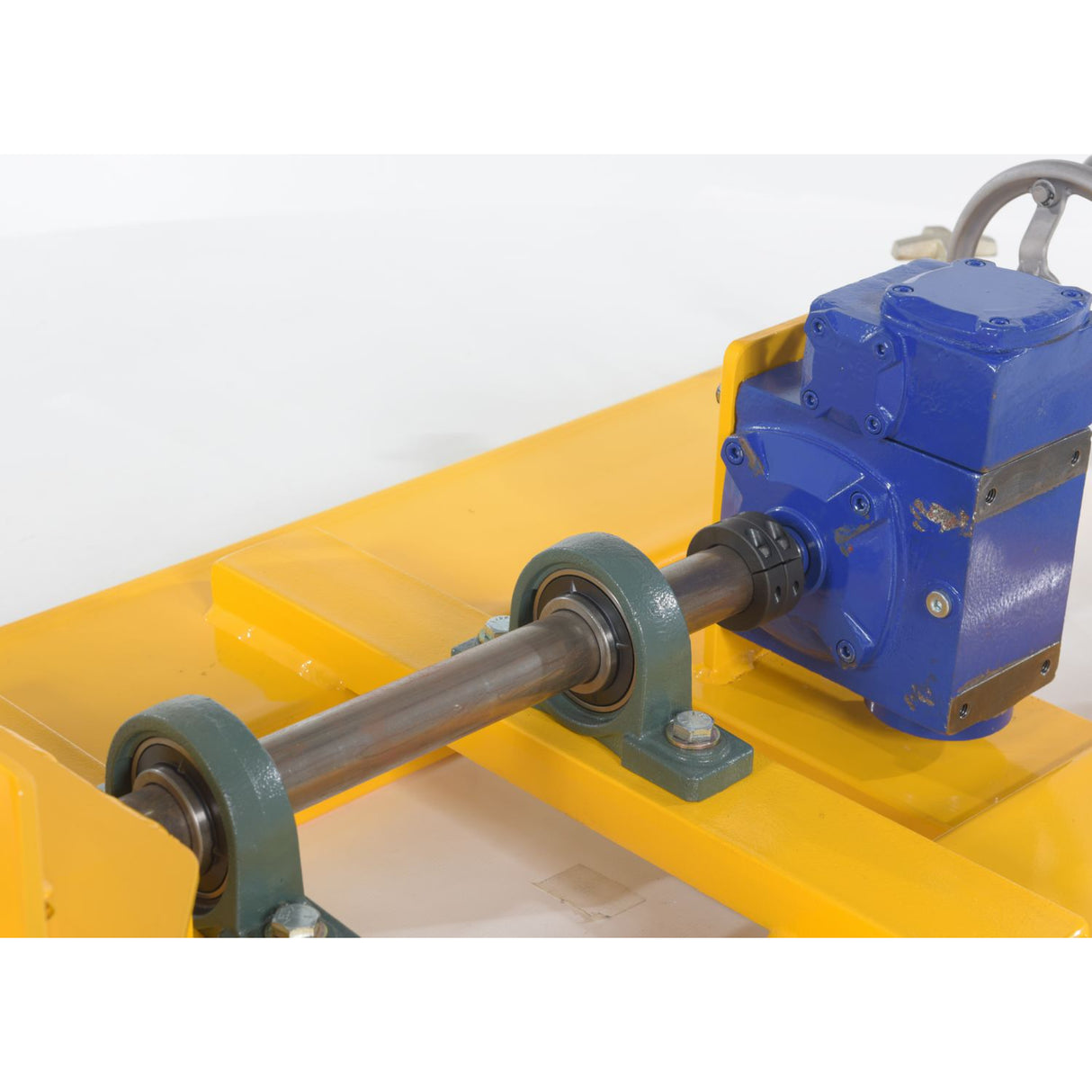 Vestil DCR-RAR-12 Right Angle Drum Carrier & Rotator — Fork-Mounted Hand-Crank Drum Positioner, 1,200 lb Capacity, Steel