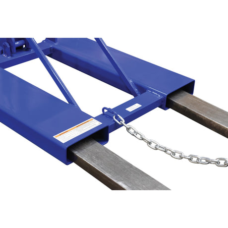 Vestil FMDL Automatic Eagle Beak Drum Lifters | Grip & Move 30 & 55-Gallon Drums From the Seat, Single or Double, 1,000–2,000 lb, Meets OSHA 1910.178