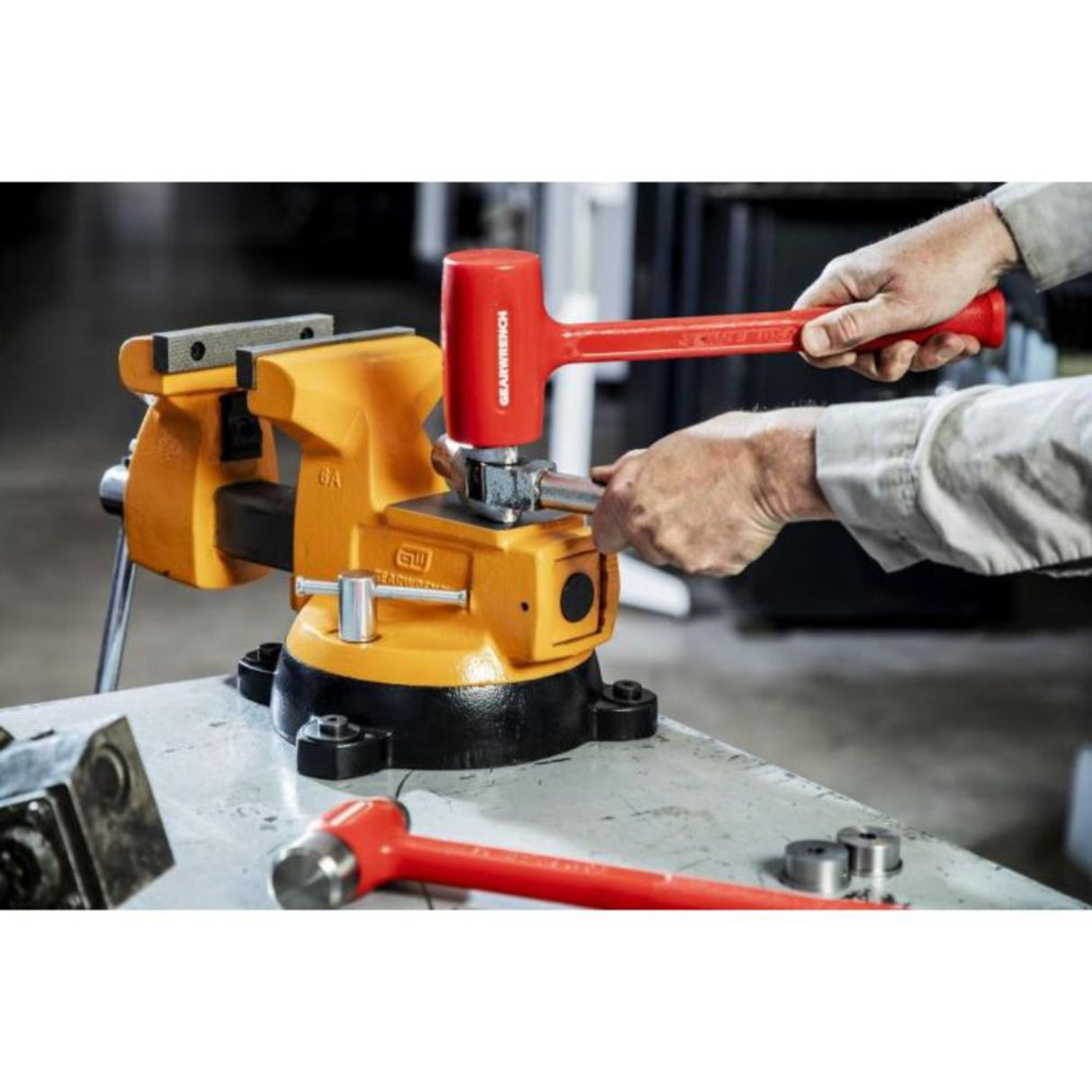 GearWrench GWBVA6 6" Mechanic's Bench Vise with Anvil — 360° Swivel Base